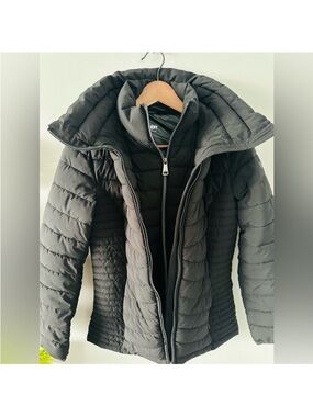 DKNY | Quilted Puffer Jacket with Hood Double Front Closure